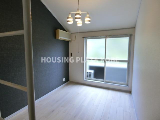 ラフォーレ一の谷の居間・リビング