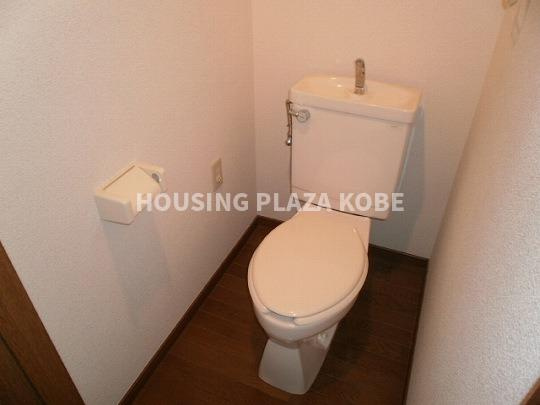 メゾンドルミエール妙法寺のトイレ