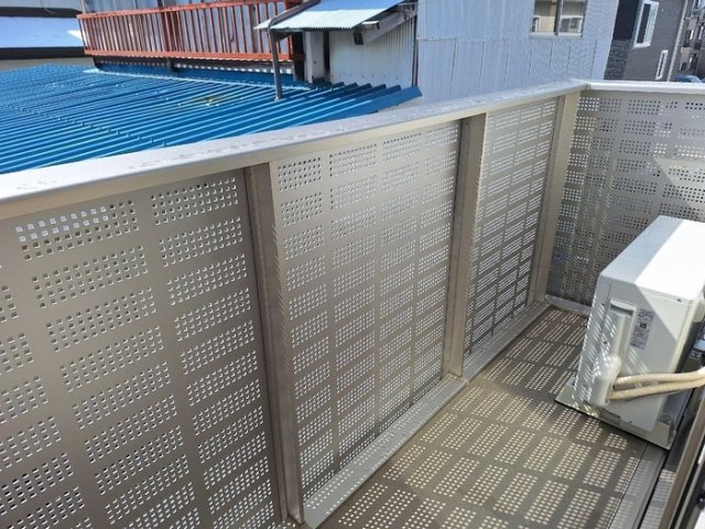 ラブリエＳＵＮ　Ⅱのバルコニー