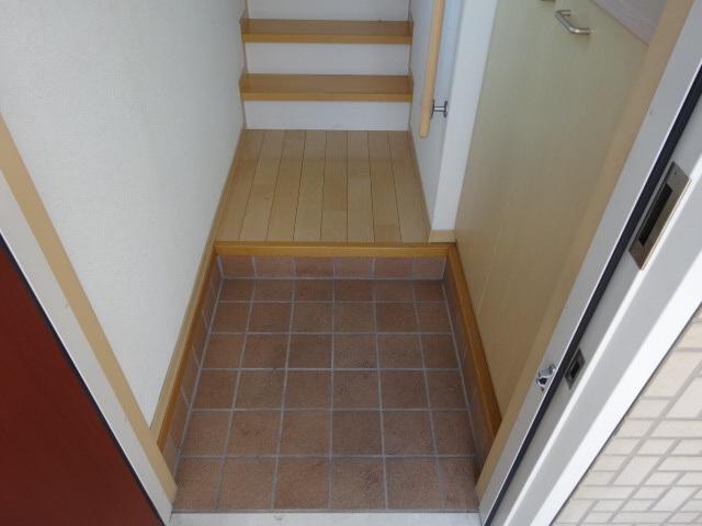 シャーメゾン飯田 A棟の玄関