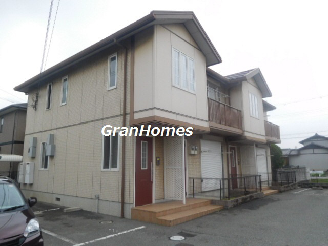 シャーメゾン飯田 A棟の外観