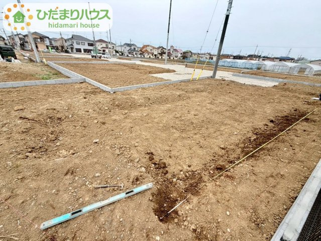 木間ヶ瀬Ⅵ（独立戸建10棟）　新築戸建　5号棟の駐車場|2026年3月現地写真です(^^)/是非お問い合わせ下さい♪