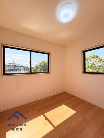 太宰府市青葉台４丁目　戸建ての洋室