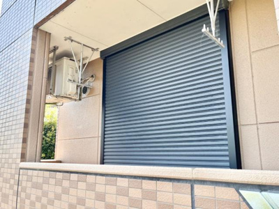 【内装】 | レ・プリムール | シャッター雨戸