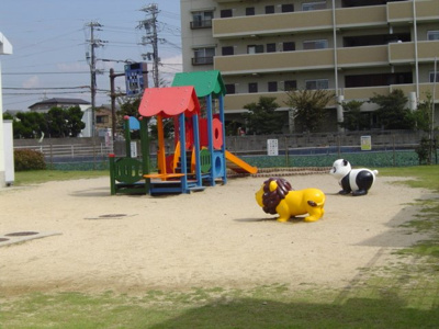【周辺】 | グレイス香陽 | 公園まで400ｍ
