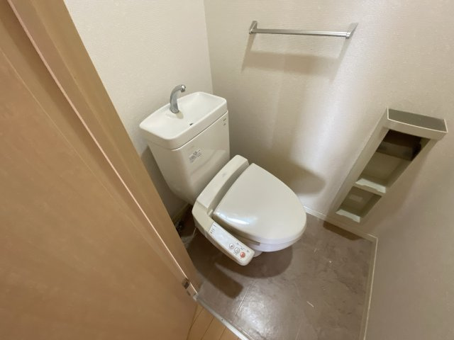 シャーメゾン下河原Ｂのトイレ