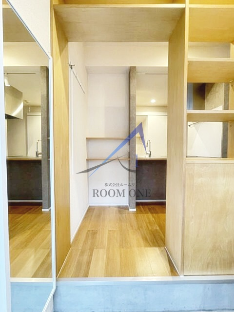 ＯＷＮ　ＡＰＡＲＴＭＥＮＴ　一之江の玄関|玄関です。