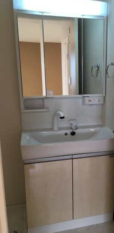 クローバーの洗面所