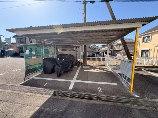 グリーンハイツＡの駐車場