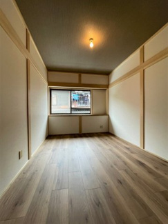 【洋室】 | 中京区西ノ京冷泉町 | 令和4年撮影　2F5.5帖