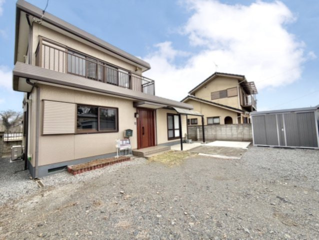 【中古戸建】邑楽郡邑楽町1期の外観|■外観｜庭付き一戸建てならお子様やペットが走り回っても大丈夫！伸び伸びと遊び、過ごすことができます♪