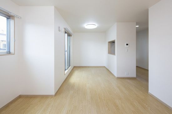 ジーコートの居間・リビング|こちらのリビングで趣味の時間をお楽しみください