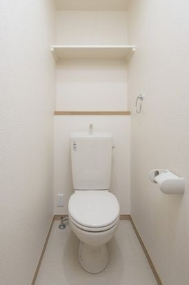 ジーコートのトイレ|ゆったりとした空間のトイレです