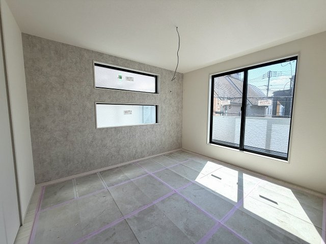 練馬区谷原1丁目　ZEH水準　大型省エネ邸宅の洋室