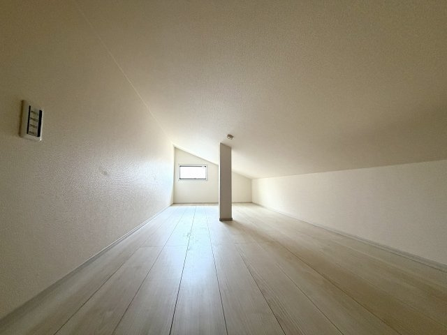 練馬区谷原1丁目　ZEH水準　大型省エネ邸宅の収納
