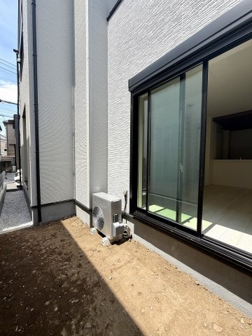 練馬区谷原1丁目　ZEH水準　大型省エネ邸宅の庭