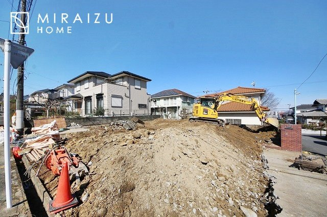 【周辺】 | 前面道路☆運転が不安な方も安心な前面道路、きちんと幅員のある道路は女性にも安心です。整備されている道路は気持ちも良いですね♪