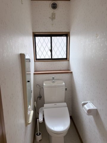 滑川町大字羽尾　中古戸建のトイレ