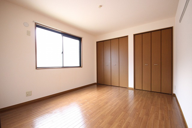 クレールプラザ立花　B棟の寝室|※お部屋により仕様が異なる場合があります。
