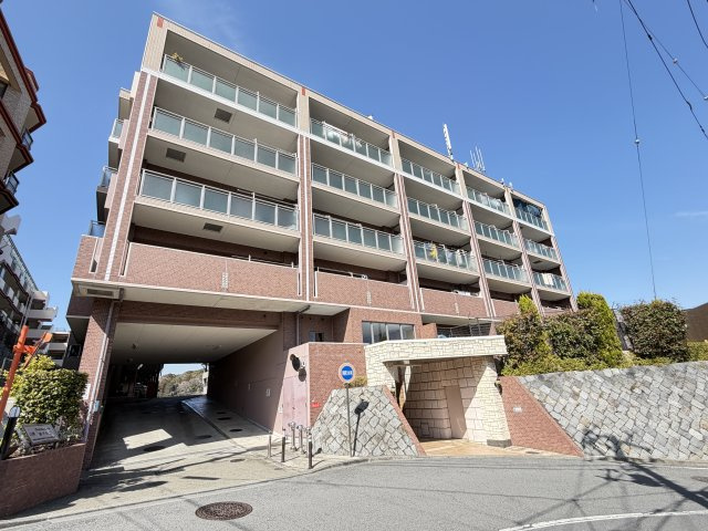 ライオンズグローベル逗子の丘