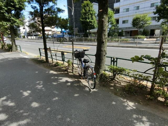 開けている前面道路