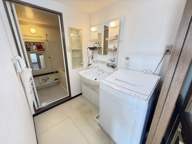 ブリティッシュ・ティンバー泉佐野の洗面所