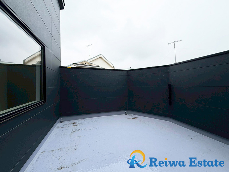 新築戸建　茅ヶ崎市松林1丁目の前面道路含む現地写真