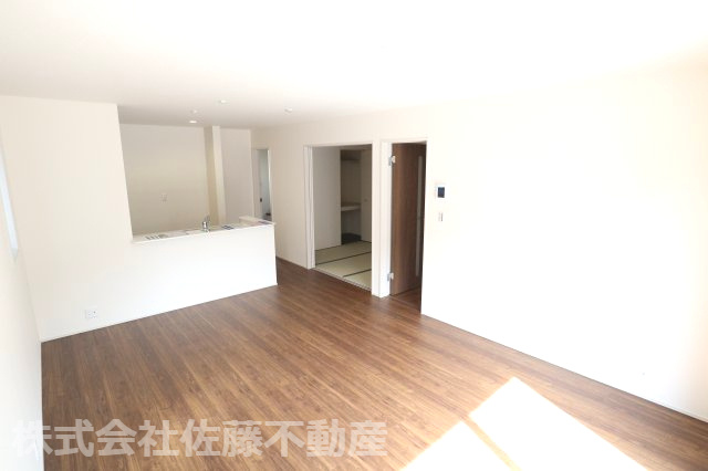 『鴻巣駅』東口12分の新築戸建ての居間・リビング