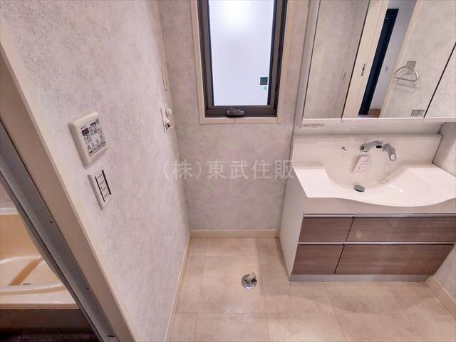 【】の画像