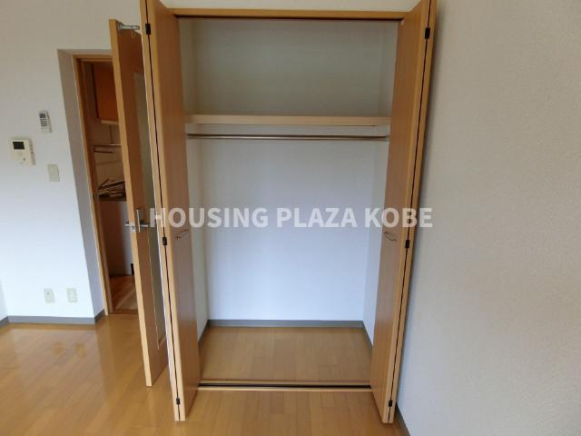 シャルマン須磨海浜公園の収納|充分ひろいクロゼット