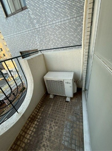 ニューシャトレーマンションのバルコニー