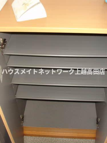 シャルマン城東Ⅰの設備|シューズボックス