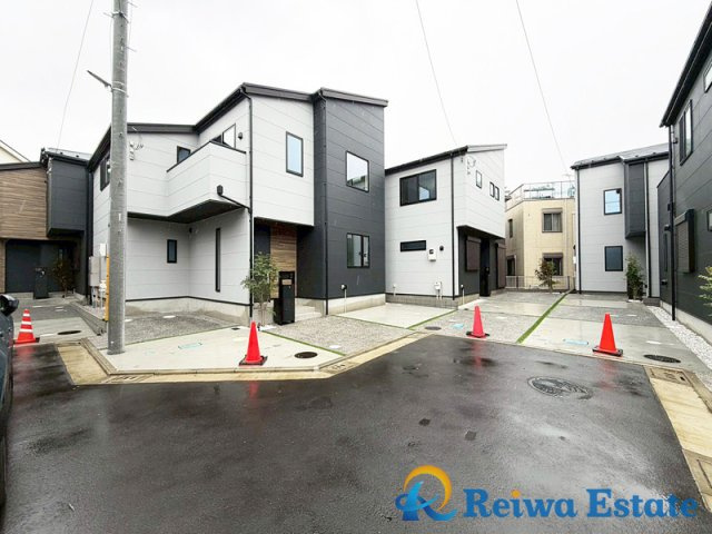 新築戸建　茅ヶ崎市松林1丁目の前面道路含む現地写真