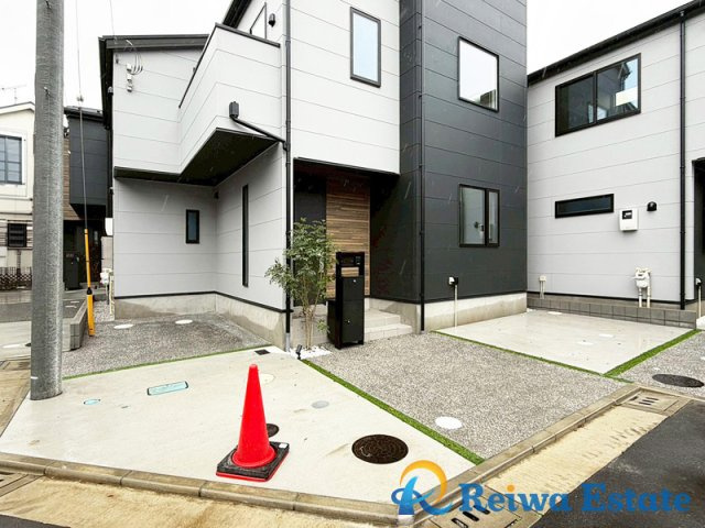 新築戸建　茅ヶ崎市松林1丁目の駐車場