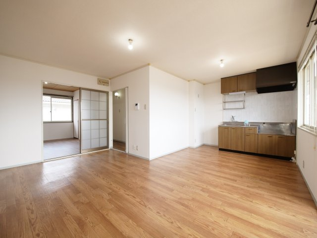グランドールかたやまＡ棟の内装|※写真は別の部屋のものです。
