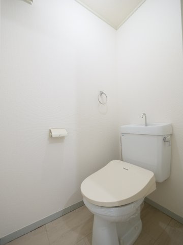 グランドールかたやまＡ棟の寝室|※写真は別の部屋のものです。