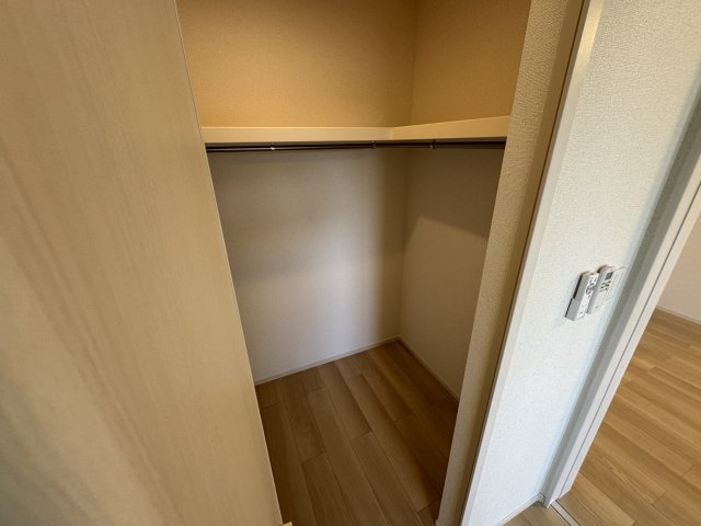 クレールAの収納|ウォークインクローゼット