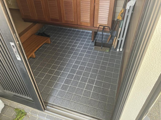 【玄関】貝ケ森6丁目戸建