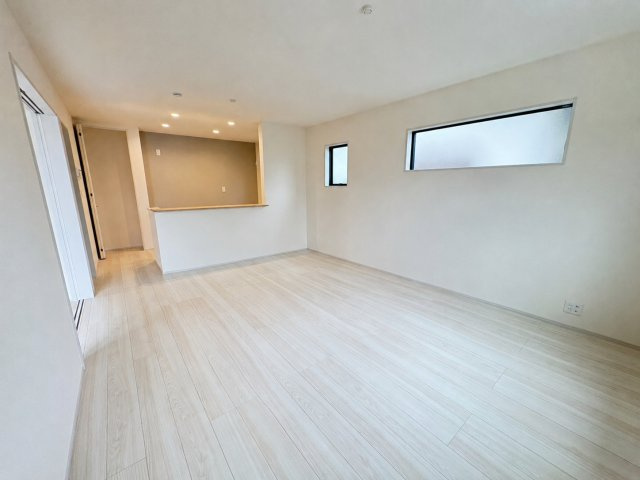 新築戸建　富士宮市小泉2期　全1棟の居間・リビング