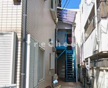 豊島園フラワーハイツⅡのエントランス