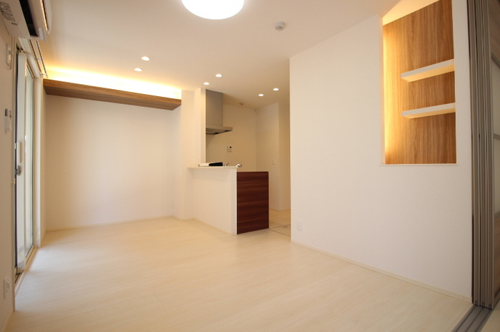 パームツリーＡの居間・リビング