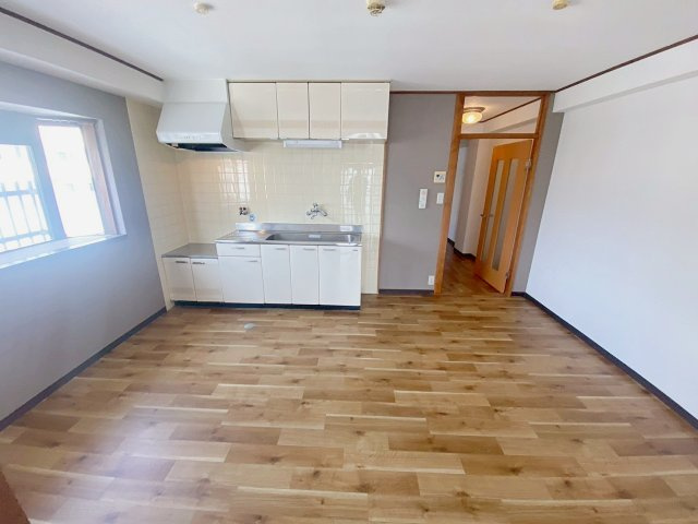 松本ビルの居間・リビング