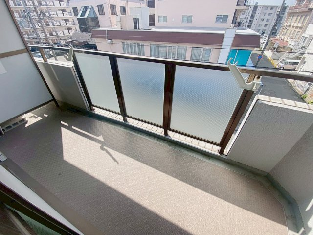 松本ビルのバルコニー