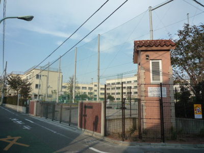 【周辺】 | 中野区本町6丁目　新築戸建　16480万円 | 中野区立第二中学校
