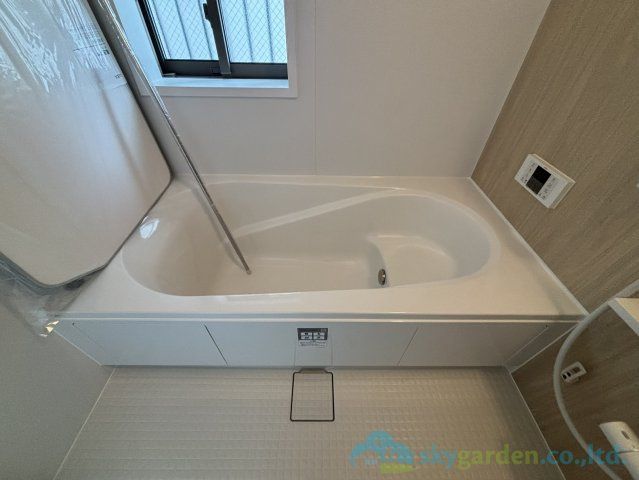 平塚市豊田宮下　全２棟B号棟の浴室