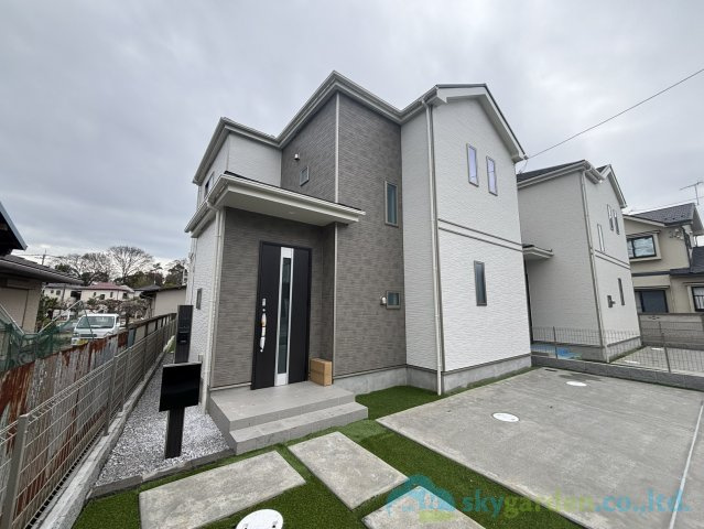 平塚市豊田宮下　全２棟B号棟の外観