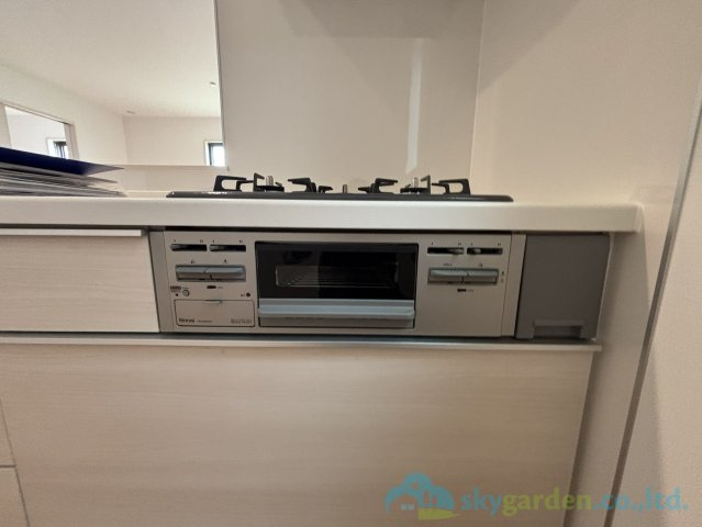 平塚市豊田宮下　全２棟B号棟のキッチン