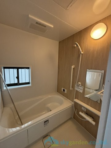 平塚市豊田宮下　全２棟B号棟の浴室