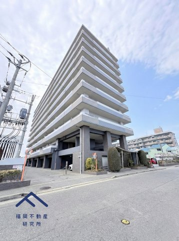 アンピール空港南の外観