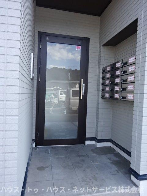 シャイニーのエントランス